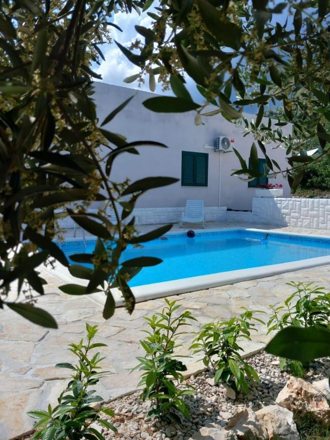Holiday House M&A&K With Swimming Pool Kastel Stafilic Ngoại thất bức ảnh