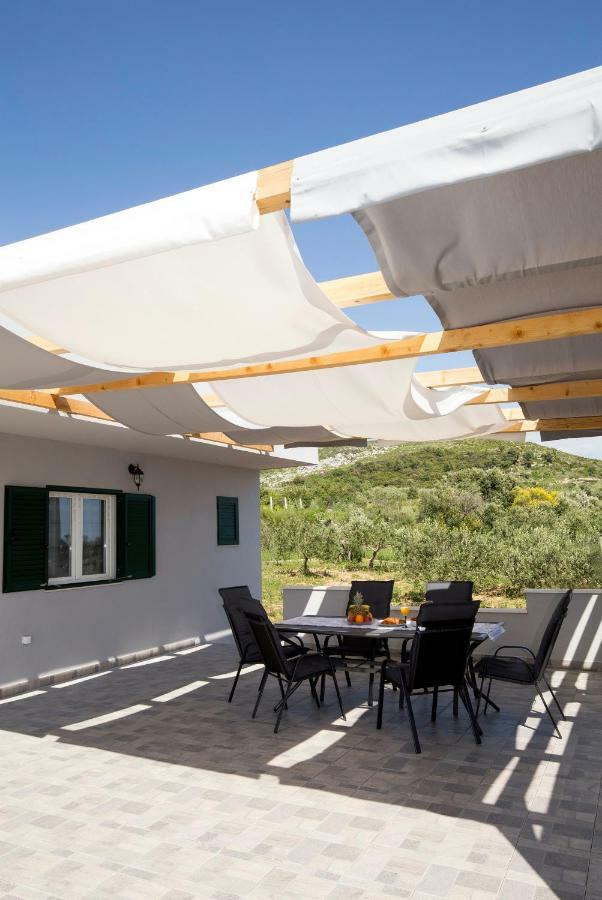 Holiday House M&A&K With Swimming Pool Kastel Stafilic Ngoại thất bức ảnh